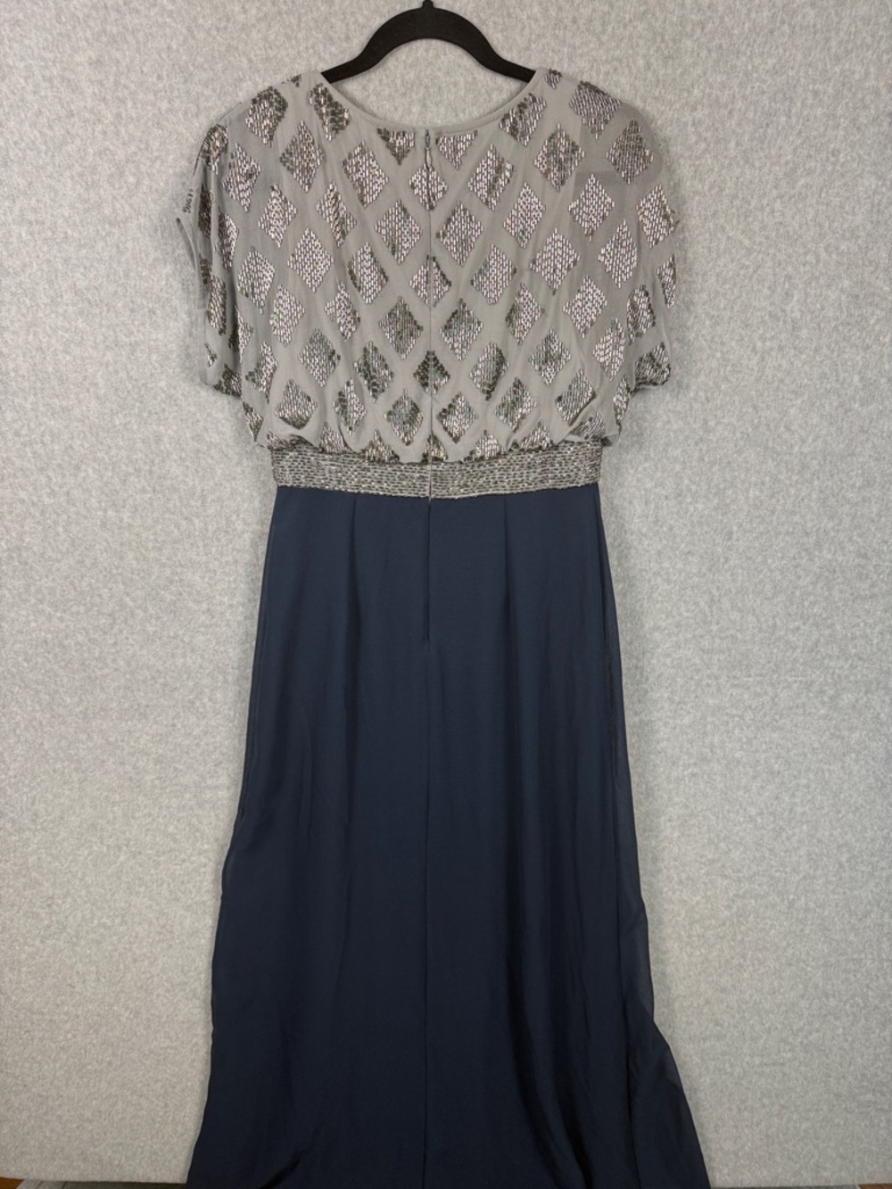 Adrianna Papell Beaded Bodice Navy Formal Gown SZ 8 Petite Elegant Evening Wear - Picture 3 of 9